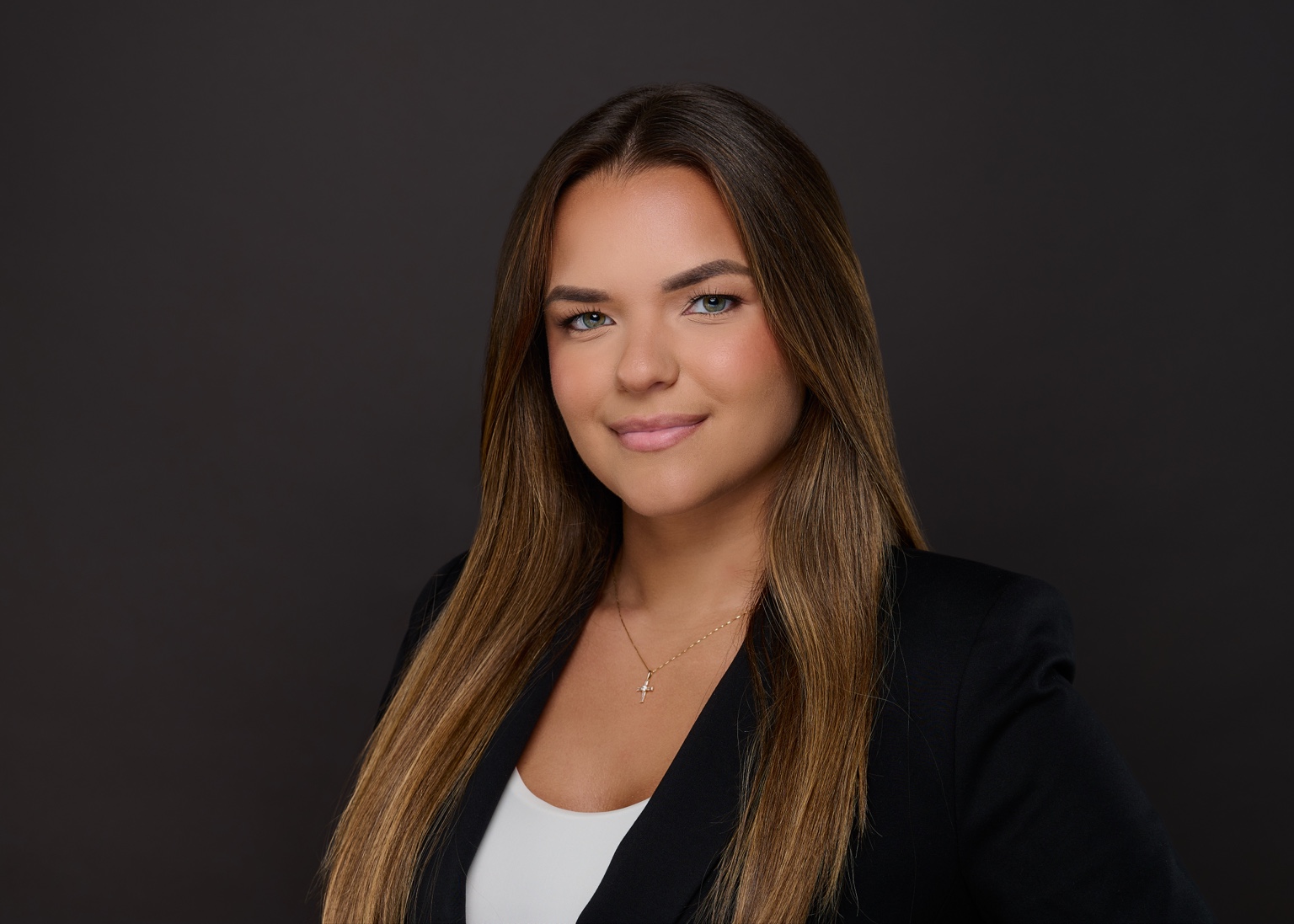 HEADSHOTS & CORPORATE